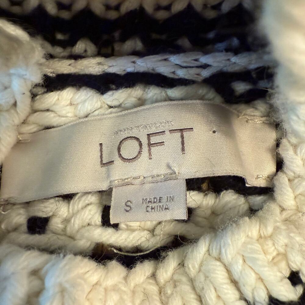 Chunky Knit Wool Blend Sweater Pullover Holiday Black White LOFT Women's Small - Picture 3 of 10